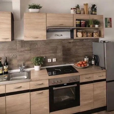 Homestay szállás Little Italy, 2 Wohneinheit 2, Lage *
